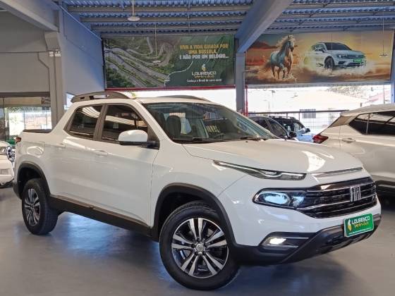 FIAT TORO 2.0 16V TURBO DIESEL FREEDOM 4WD AT9 FIAT TORO 2.0 16V TURBO DIESEL FREEDOM 4WD AT9